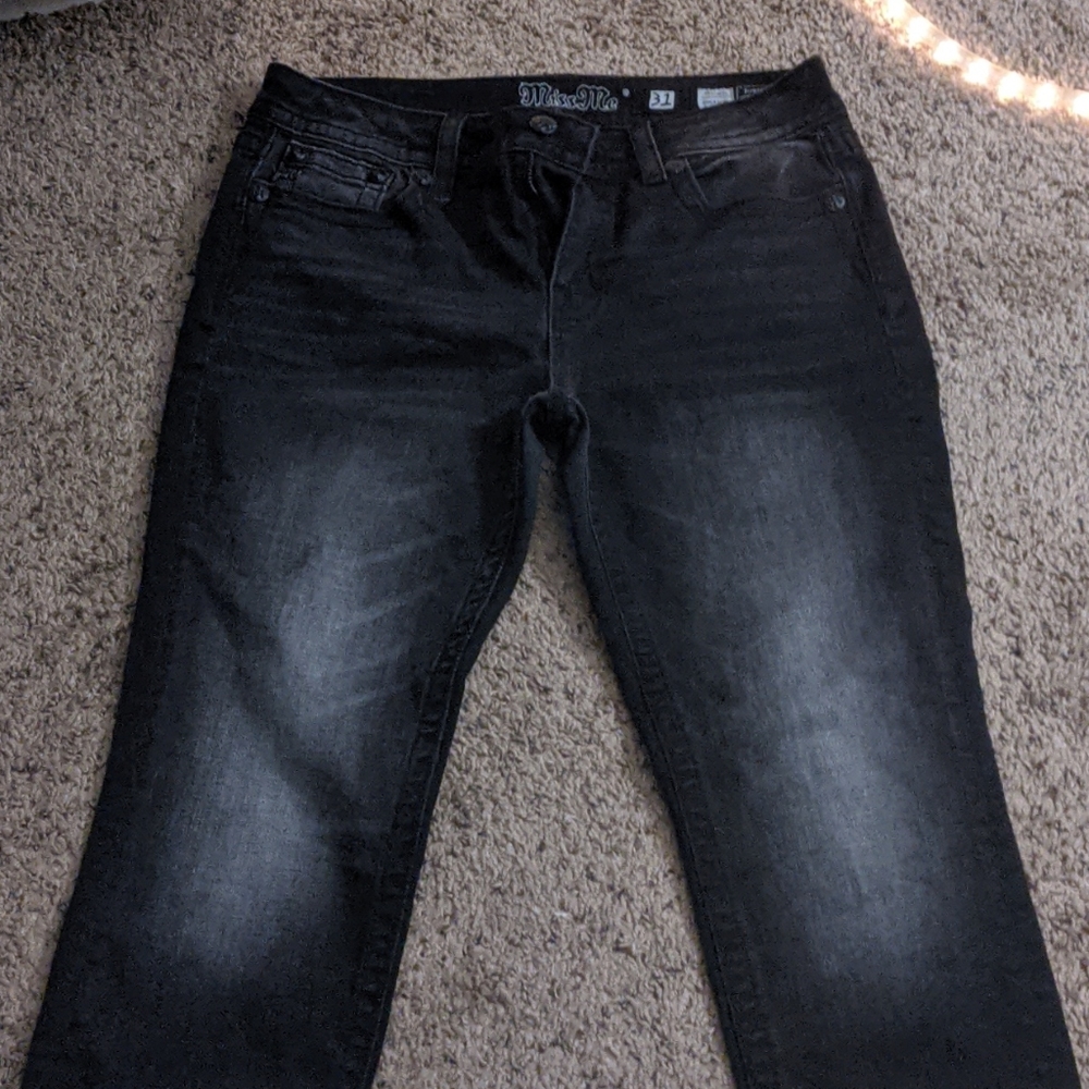 Black stonewash jeans